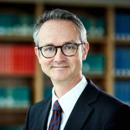 portrait of lawyer Thomas Petzold